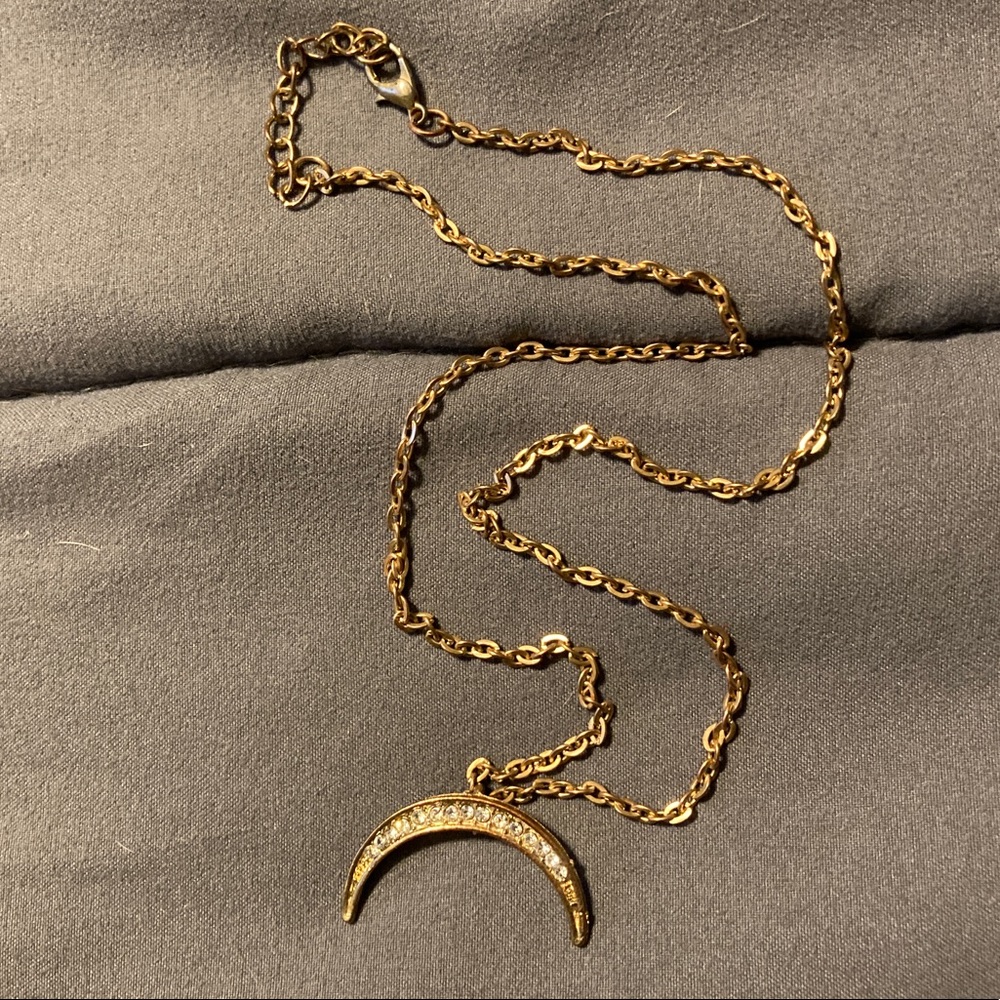 ✨3 for 10✨ Crescent Moon Necklace